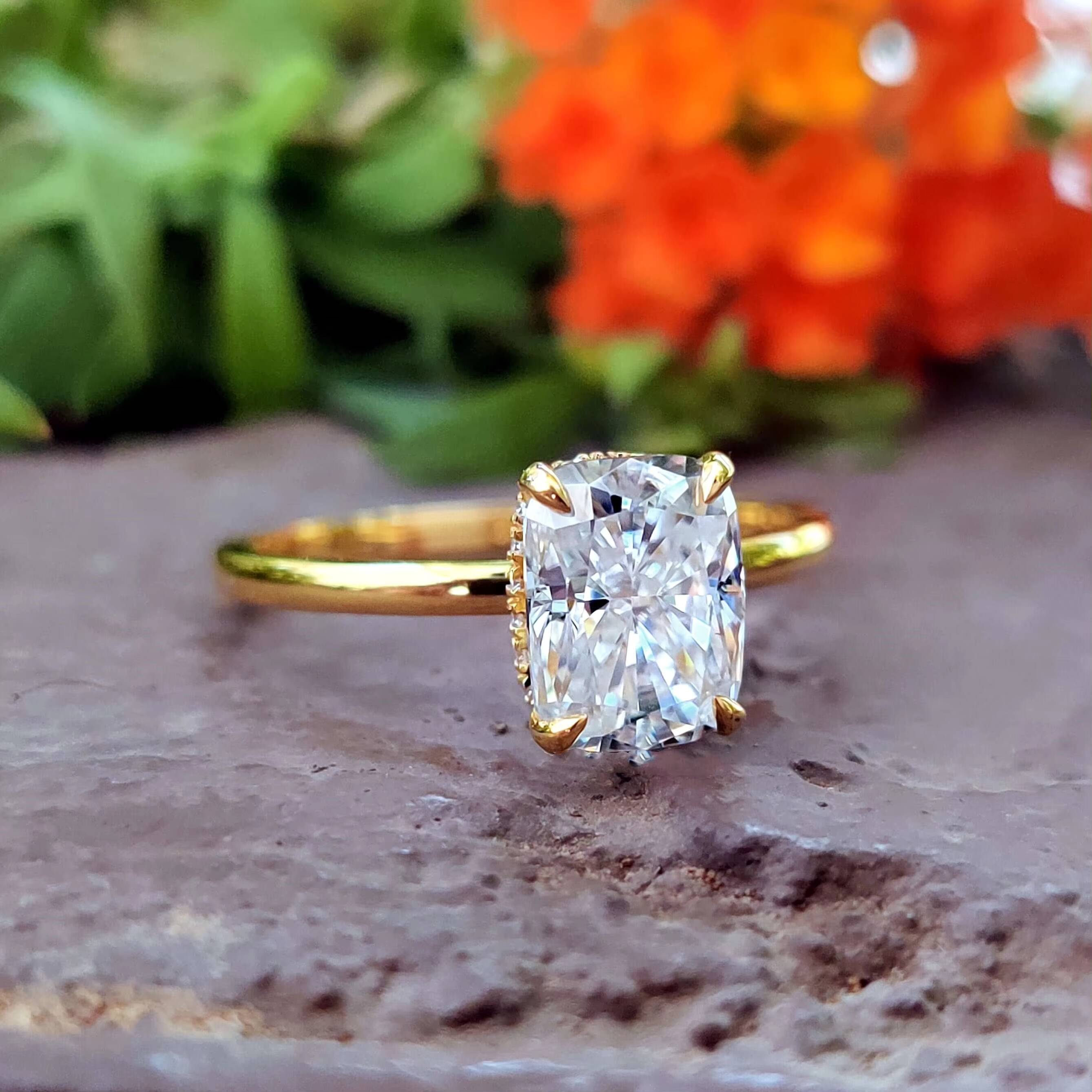 Fashion Diamond VVS Lab Grwon Diamond Ring 14K Gold Cushion Cut Ring Lab Grown Diamond Engagement Ring for Men Women