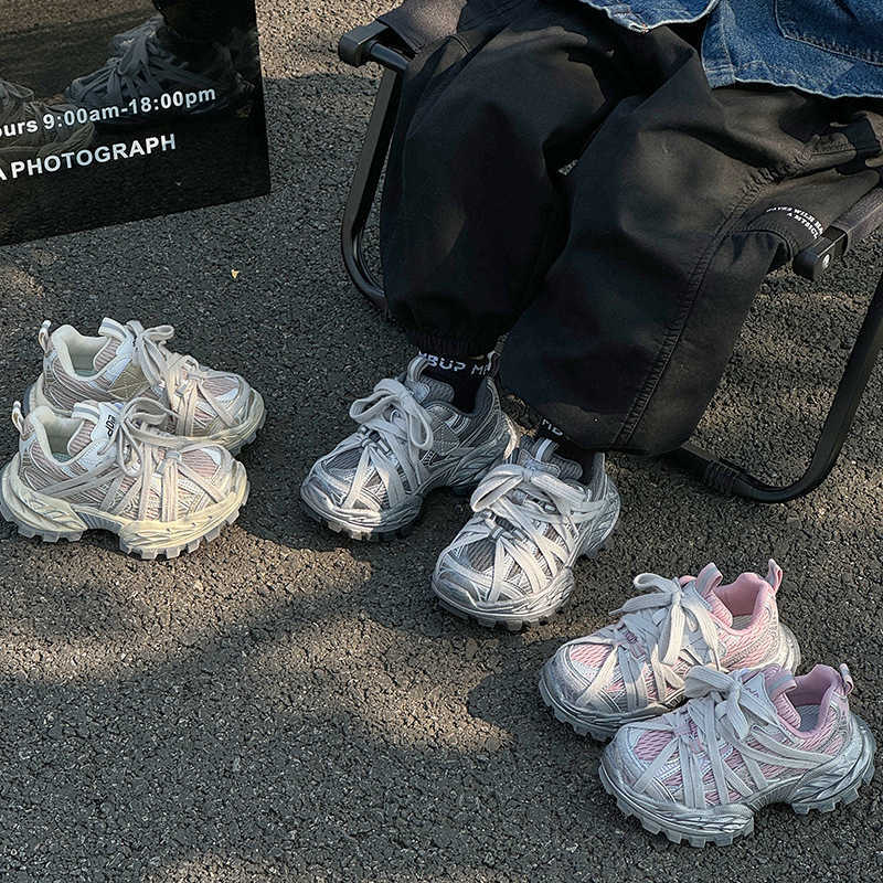 Childrens Sports Shoes 2025 Autumn New Kids Shoes Dirty Shoes Boys Shoes Mesh Casual Breathable Girls Dad Shoes W251017