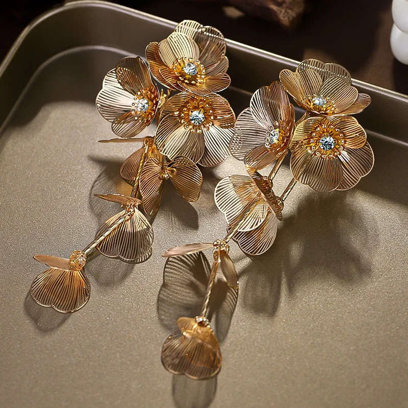 FTCY Bohemian Flower Tassel Earrings for Women Vintage Gold Color Exaggerated Hanging Earring Party Jewelry Gift 251016