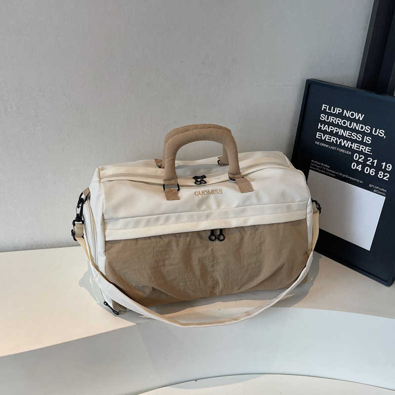 New Travel Bag Large Capacity Short Distance Luggage Bag Sports Fitness Bag Swimming Out Storage Bag Travel Boarding Bag 250415