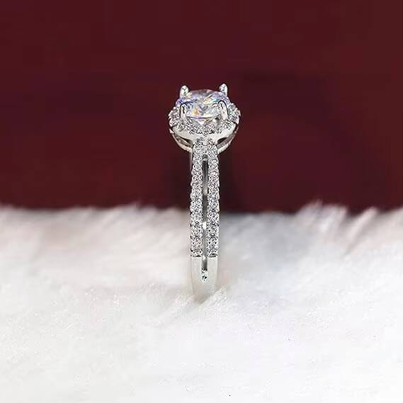 Speedin Engagement Ring Valentines Day Gift Engagement Wedding Ring Creative Round Package Lab Diamond Womens Ring Perfect