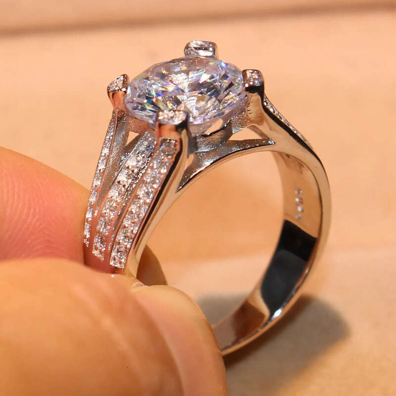 Victoria Wieck Handmade Fashion Jewelry Sterling Sier Round Cut 4CT White Topaz CZ Dia Gemstones Party Women Weddding Band Ring