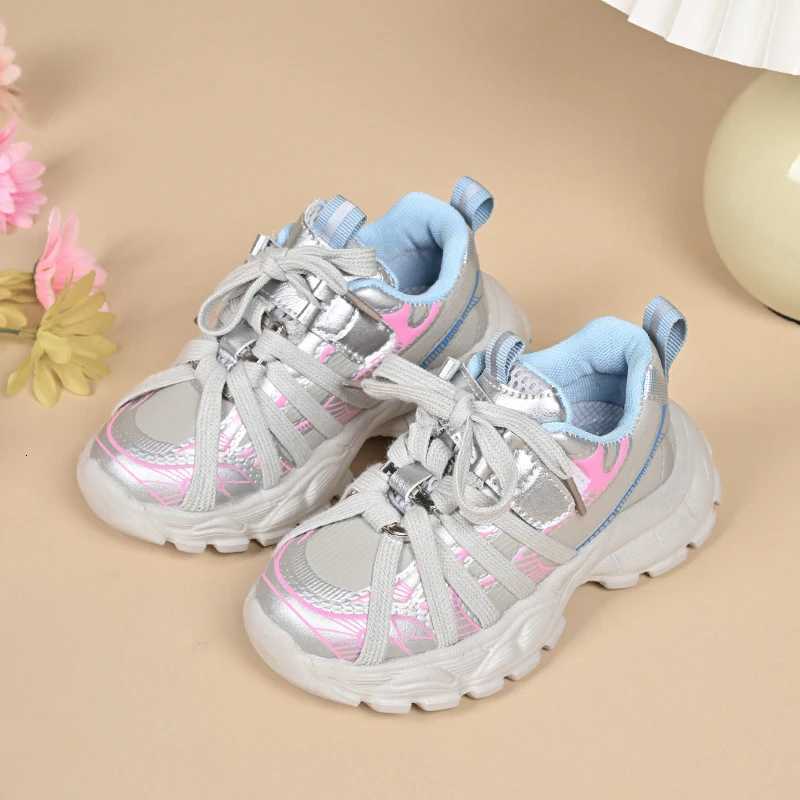 2025 New Children Basketball Sneakers Chunky Classic Boys Girls Causal Sports Shoes Versatile Trend Kids Fashion School SneakersT251017