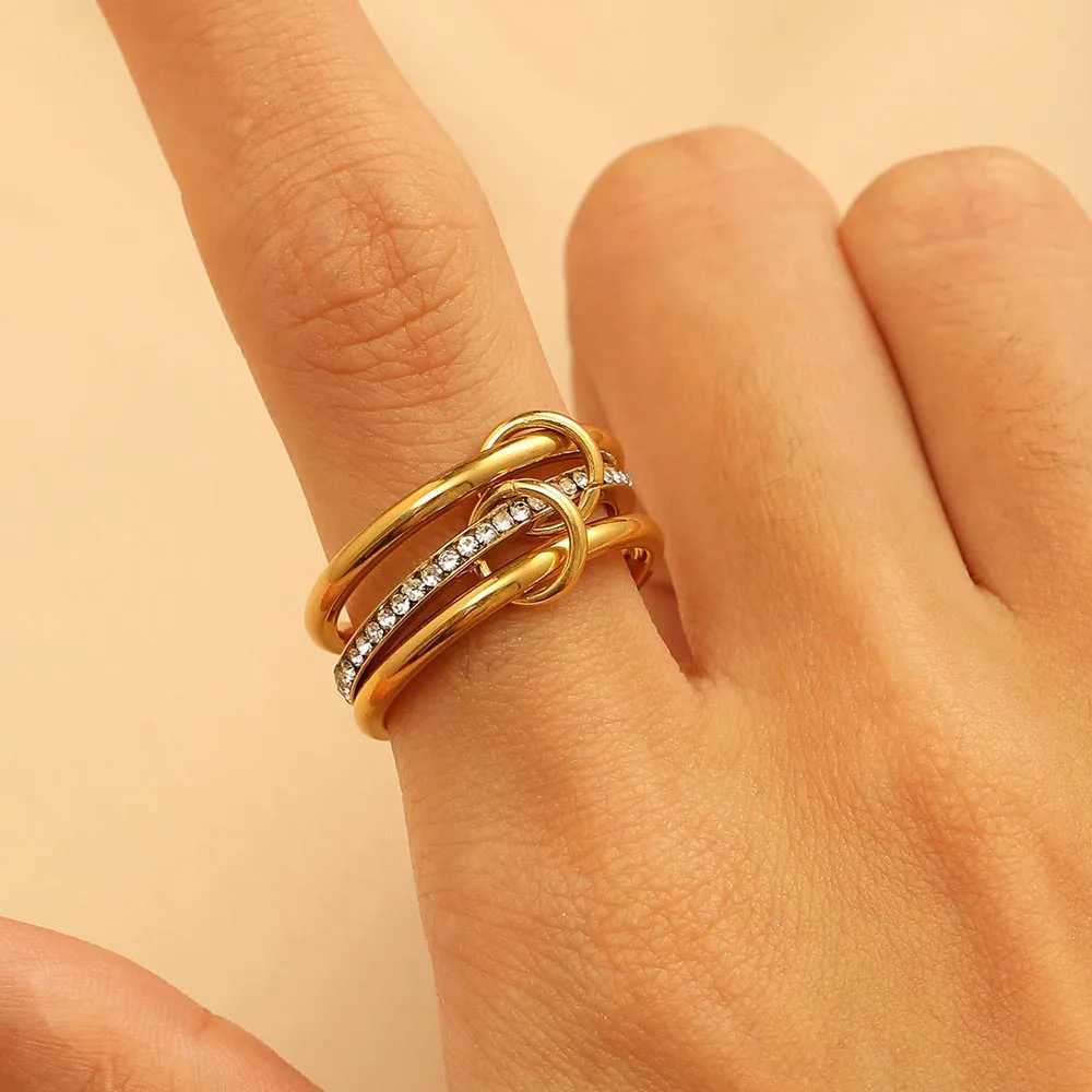 Minimalism Glossy Shiney Stainless Steel White Crystal Inlaid Multilayer Stacked Rings for Women Waterproof Jewelry Wholesale Z251017