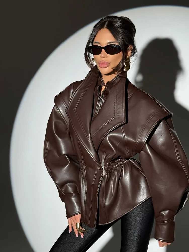 2025 Elastic Waist Cinching Brwon Leather Jacket Women Casual Lapel Zipper Pu Coat Lady New Autumn Outdoors Highstreet OutwearT251017