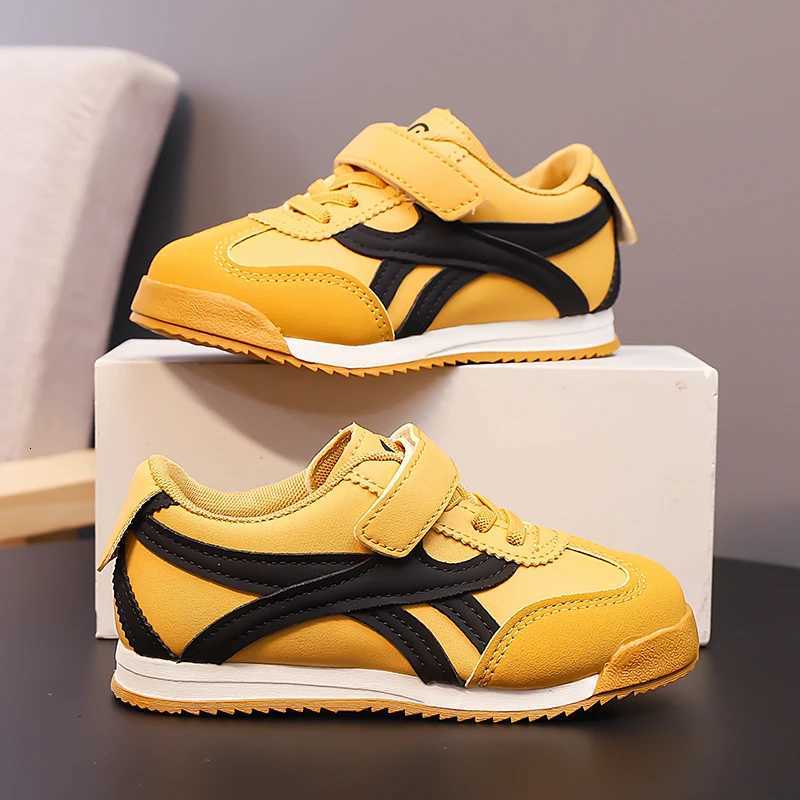 Autumn Yellow Toddler Shoes Boys Hook Loop Lightweight Sneakers Girl Low Cut Running Shoes Kids Trainers zapatillas de deporteT251017