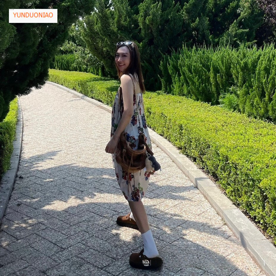 New luxury handbag autumn and winter designer bag new rivet motorcycle bag spicy girl large capacity women's shoulder crossbody bag