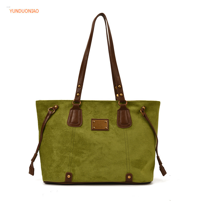 New autumn and winter designer bag new luxury handbag large capacity versatile commuting bag simple style women's shoulder bag