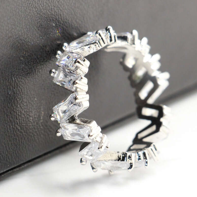 Victoria Wieck Fashion Jewelry Sterling Sier Irregularity Princess Cut White Topaz CZ Dia Party Promise Women Wedding Band Ring