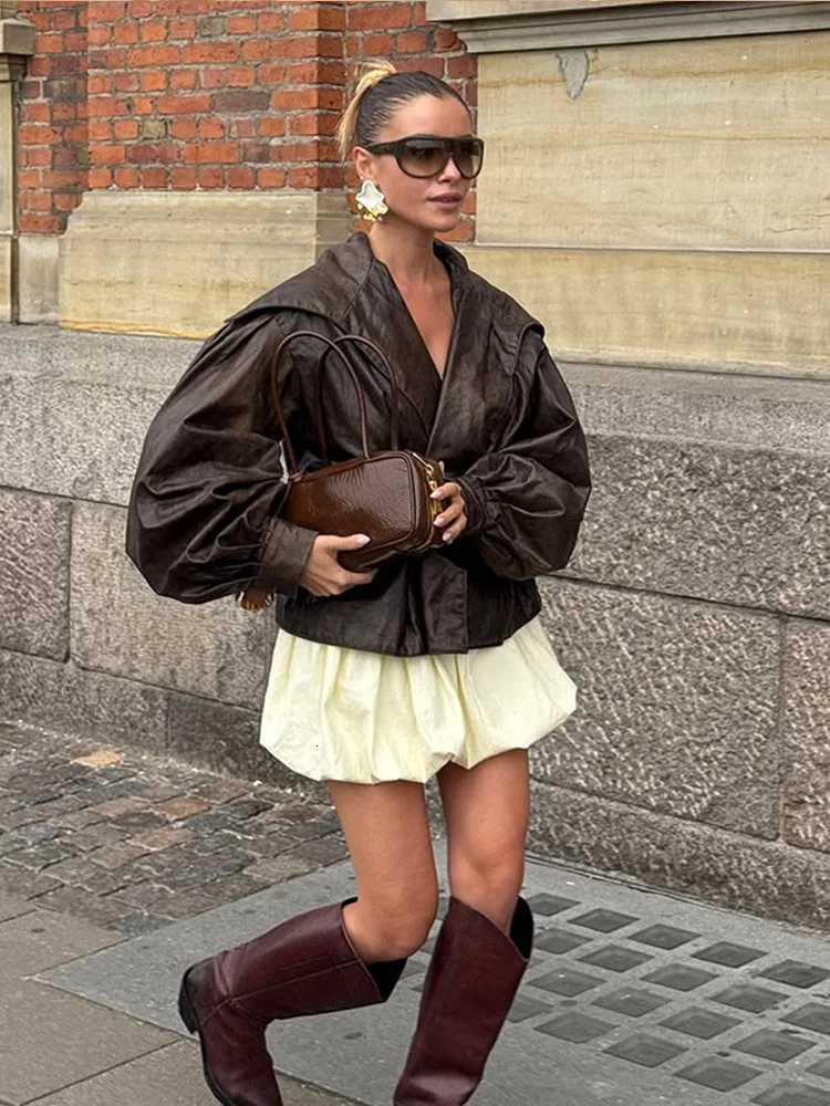 Retro PU Leather Lantern Sleeve Jacket Women Casual Loose Lapel Brown Jackets With Belt 2025 Autumn Classic Chic Street OutwearT251017