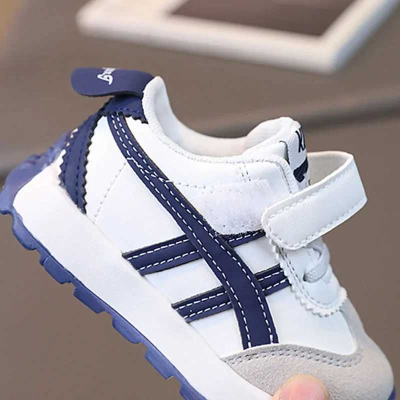 Kids Fashion Sneakers Baby Trend Casual Lightweight Soft Sole Walking Shoes Student School Sports Shoes Breathable Running ShoesT251017