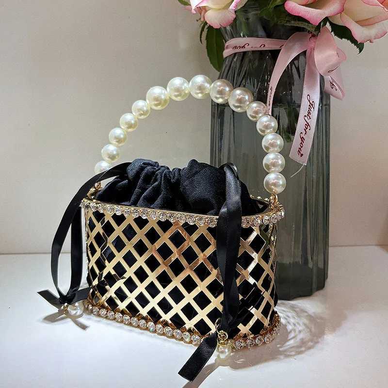 Fashion Pearl Beaded Handheld Women Handbag Gold Metal Cage Glitter Diamond Evening Bag Wedding Party Clutch Purse Crossbody Bag Z251017