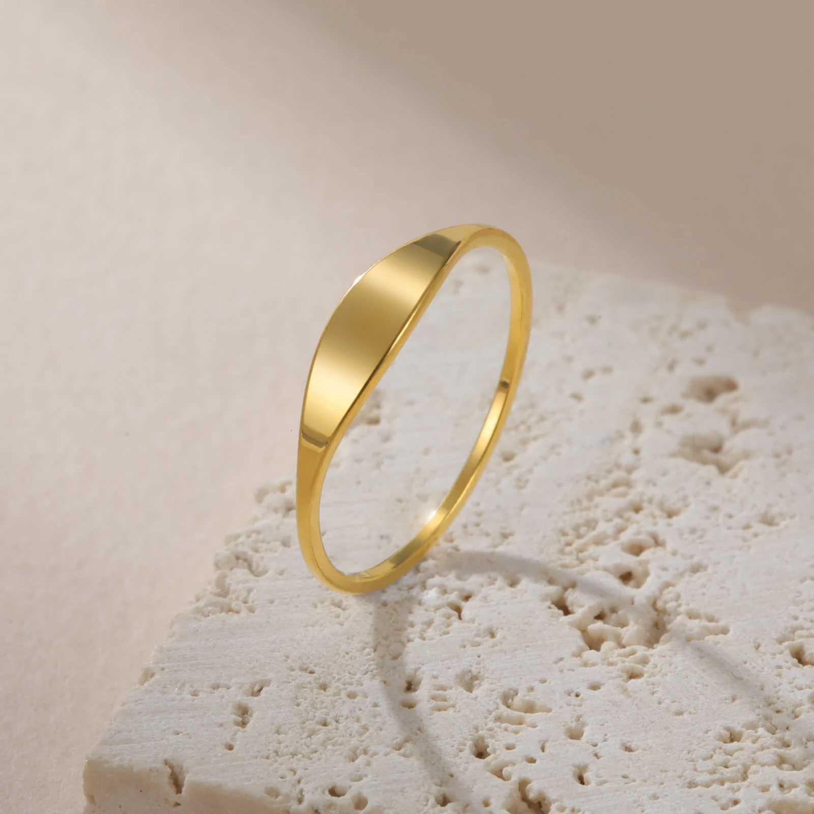 Skyrim Stainless Steel Gold Color Minimalist Rings for Women Fashion Simple Finger Ring Jewelry Gift WholesaleW251017