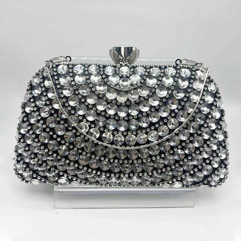 Women Silver Color Crystal Clutch Purse Stones Minaudiere Rhinestones Evening Bags Bridal Diamond Handbags Wedding Dinner Purses Z251017