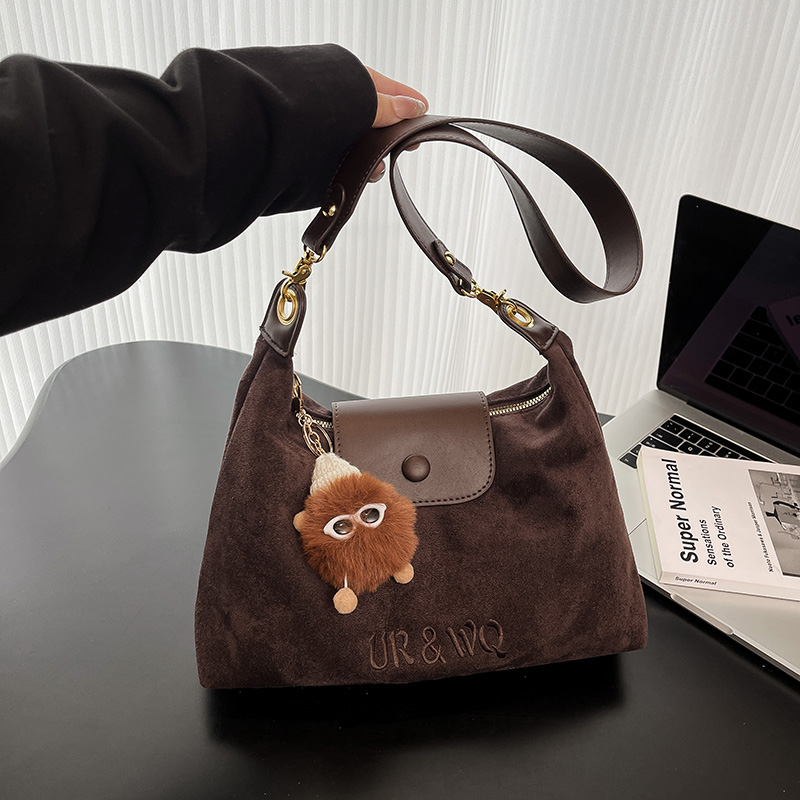 Fashion ladies' compact phone bag with large capacity function 2025 new high-end student versatile casual simple niche shopping commuting shoulde