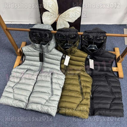 Designer Jacket Cpfm Goggle Vest Badge Men Company Down Coats Spring Autumn Loose Sleeveless Hooded Cotton Jacket Warm Women Clothing Trendy Kids Coat Size S-XXL