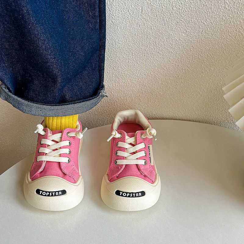 New Childrens Ugly and Cute Canvas Shoes Spring and Autumn Boys and Girls Velcro Board Shoes Korean Edition Laughing Baby White Shoes W251017