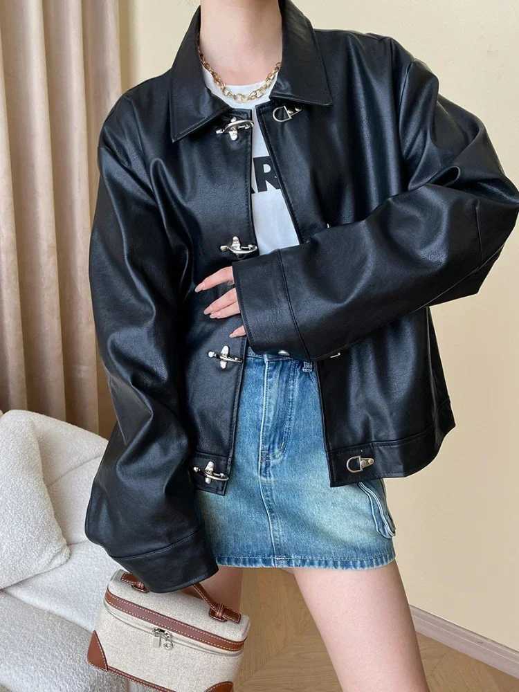 Simple Black Leather Jacket for Women Spring Autumn 2025 Trend Single Breasted Design PU Leather Motorcycle JacketsT251017