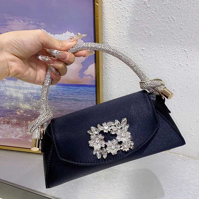 Water Diamond Flower Crescent Trapezoidal Square Buckle Handbag Banquet Silk Satin Small Square Bag Z251017