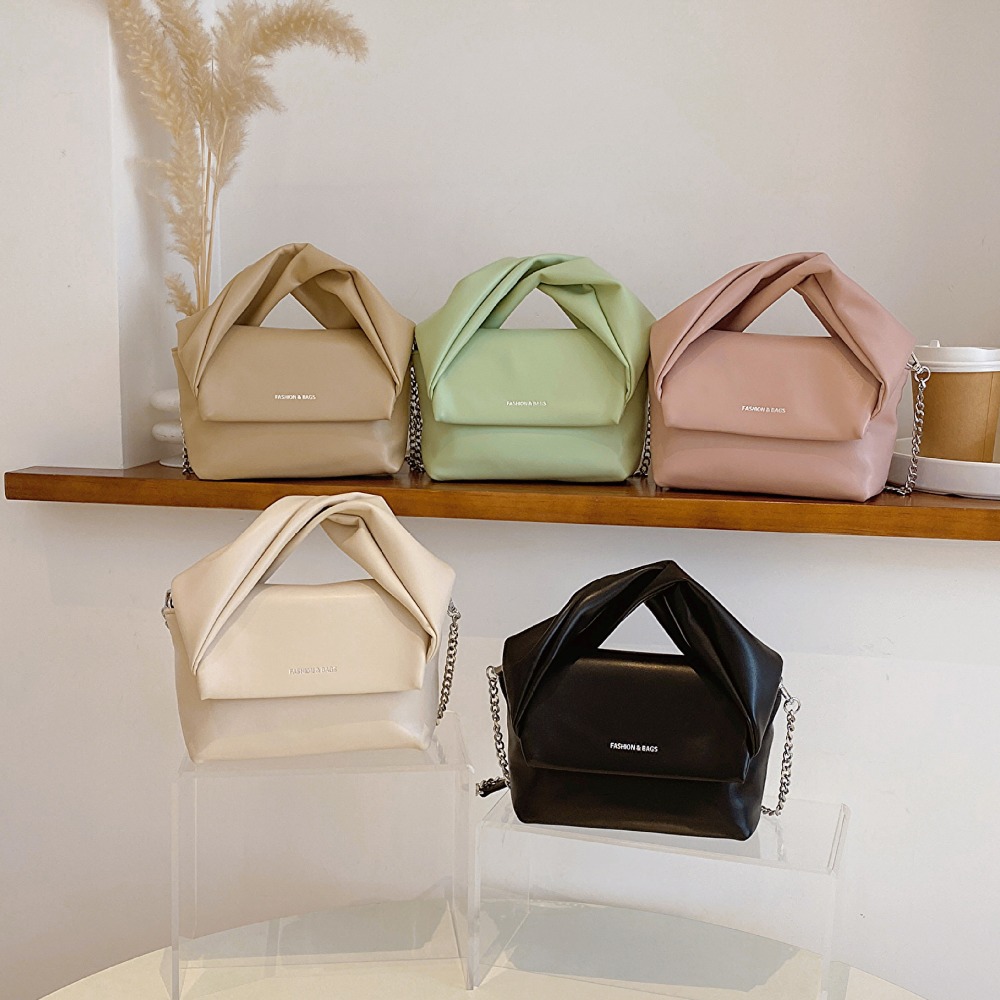 Stylish Minimalist Miniature Clutch for Everyday Use - Compact & Durable Chain Strap Accessory by Ladies' Choice