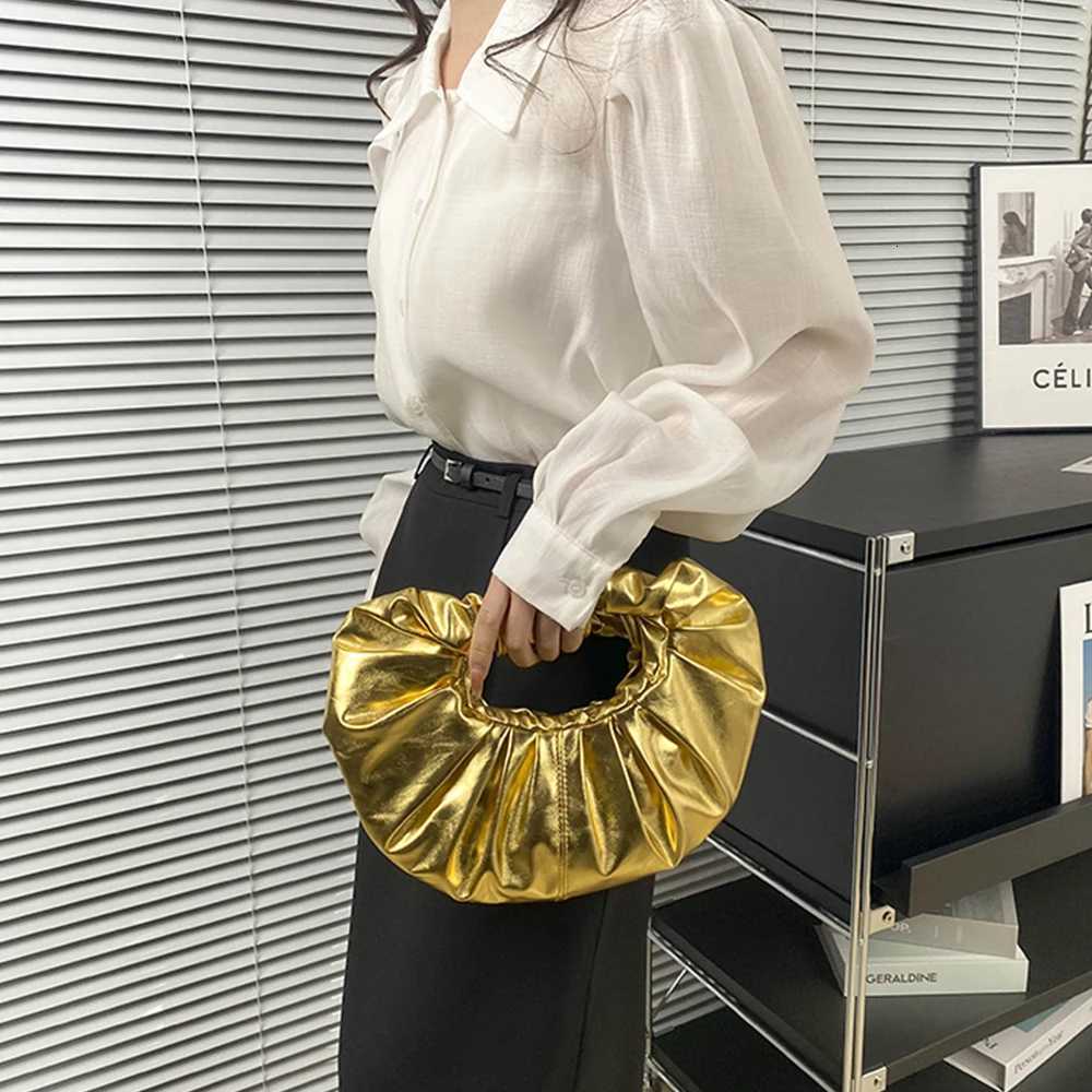 Candy Color Womens Handbags Laser Silver Clutch Metallic Pleated Shoulder Bags for Women 2023 Luxury Designer Bag Ladies Tote Z251017