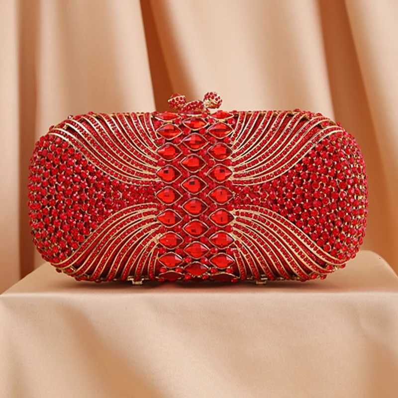 Hollow Out Green Rhinestone Crystal Evening Party Bags Gold Metal Clutch Female Wedding Purses Diamond Handbags Money Clutches Z251017