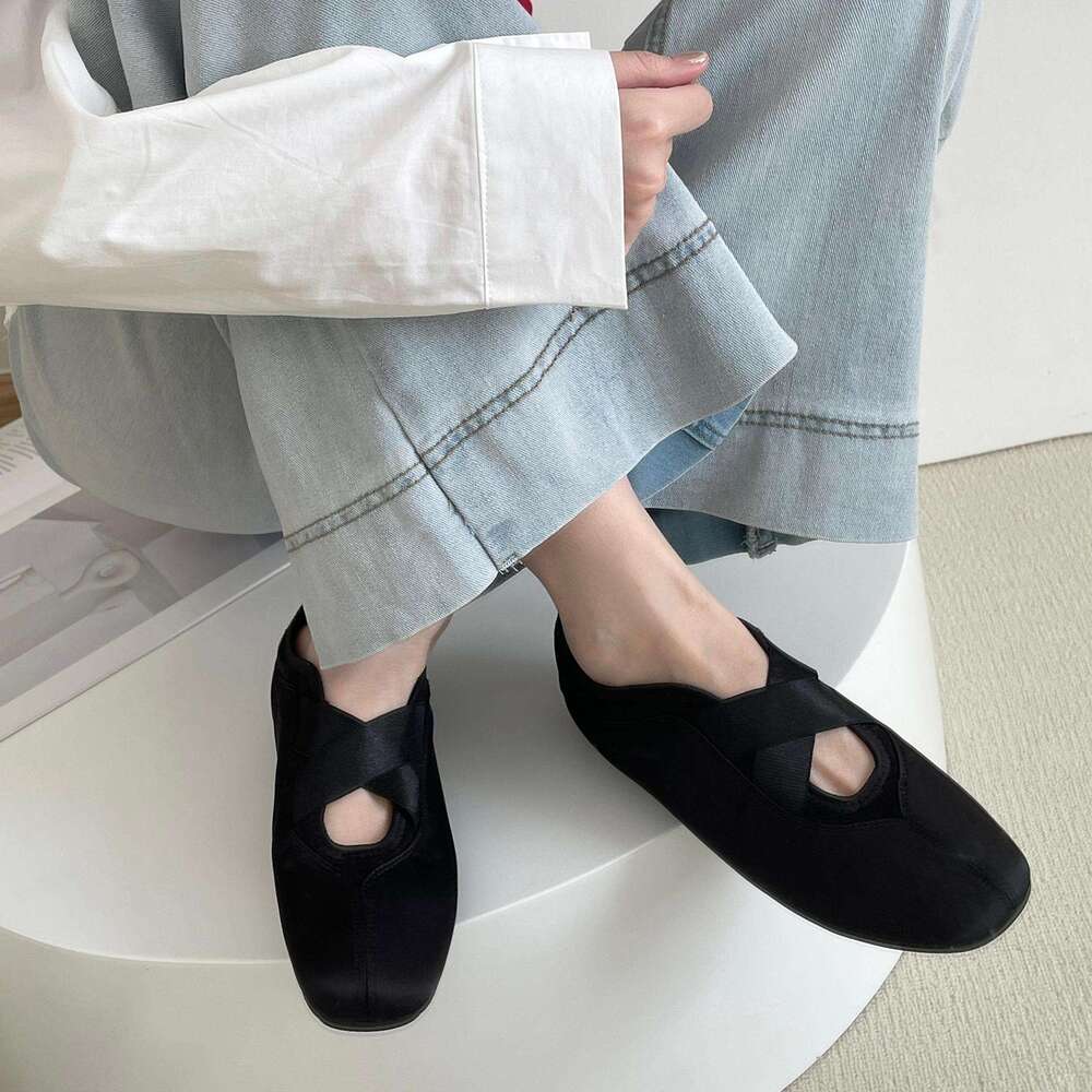 2025 New Women's Designer Shoe - Pink French Mary Jane Ballet Flats, Soft Sole Shallow Mouth with Ultra-Comfortable Fit