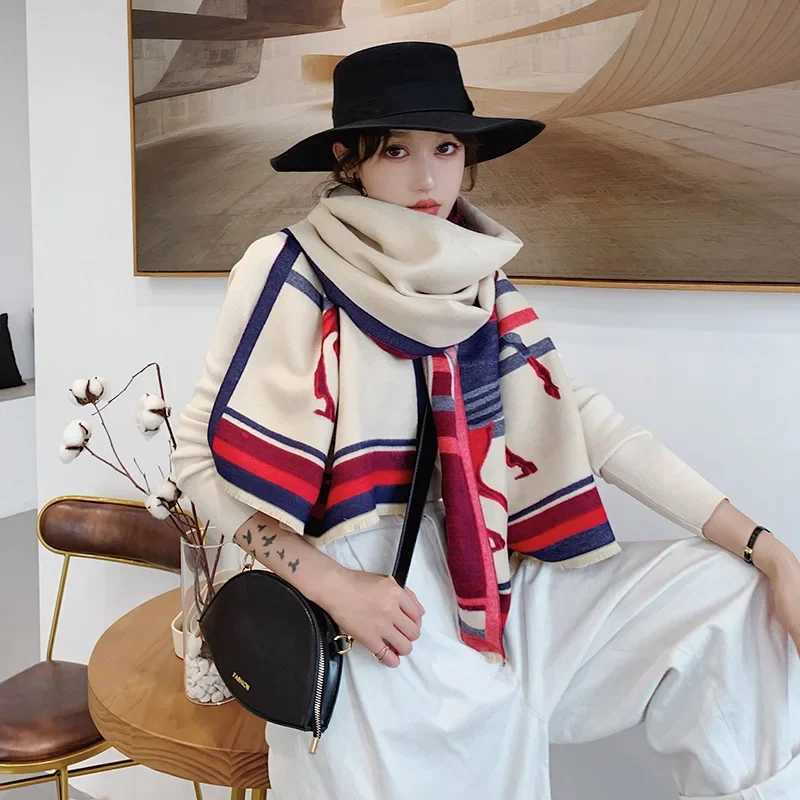 2024 Luxury Brand Thick Cashmere Winter Scarf Pink Grey Horse Print Warm Foulard Lady Soft Bufanda Shawls Wraps C251017