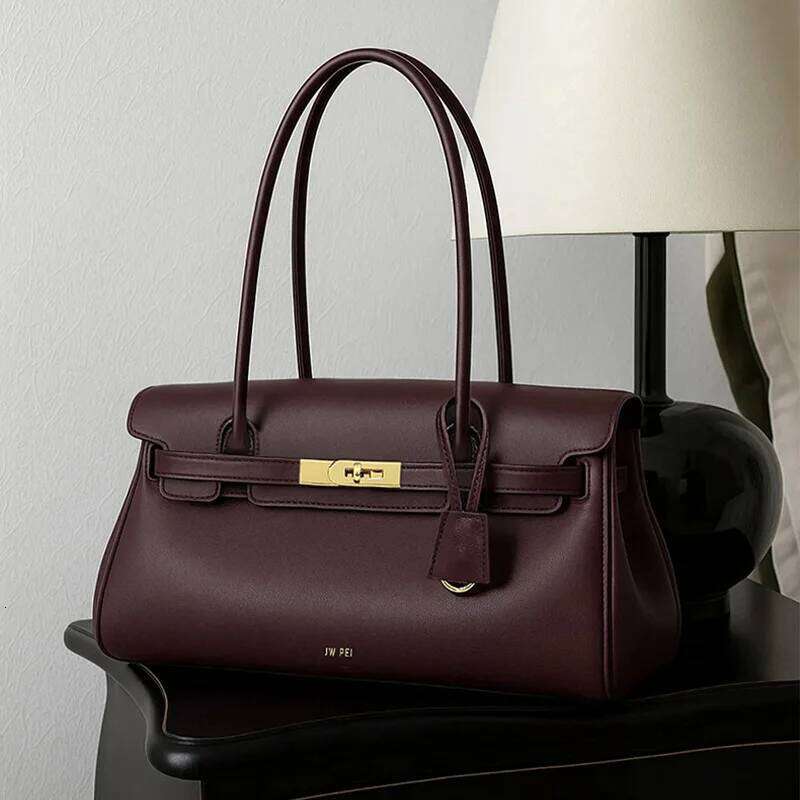 Designer bag Fashionable genuine leather underarm shoulder bag, large-capacity single-shoulder bag commuting, simple briefcase for women