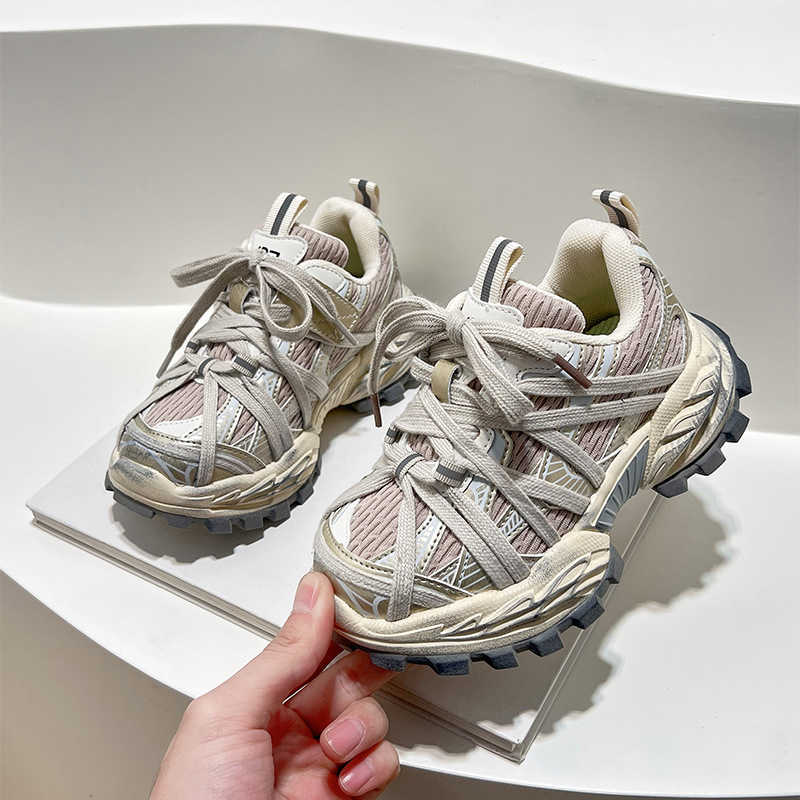 Childrens Sports Shoes 2025 Autumn New Kids Shoes Dirty Shoes Boys Shoes Mesh Casual Breathable Girls Dad Shoes W251017