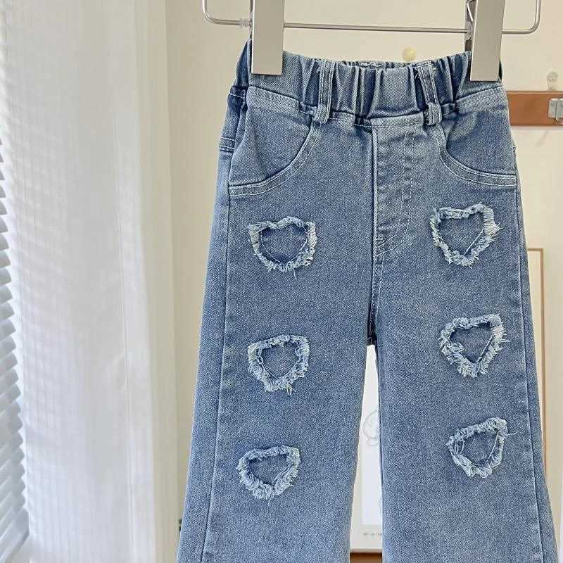 Baby Girls Jeans Kids Autumn Loose long Pants New Childrens Straight Wideleg Trousers Toddler Fashion Spring Casual ClothingT251017