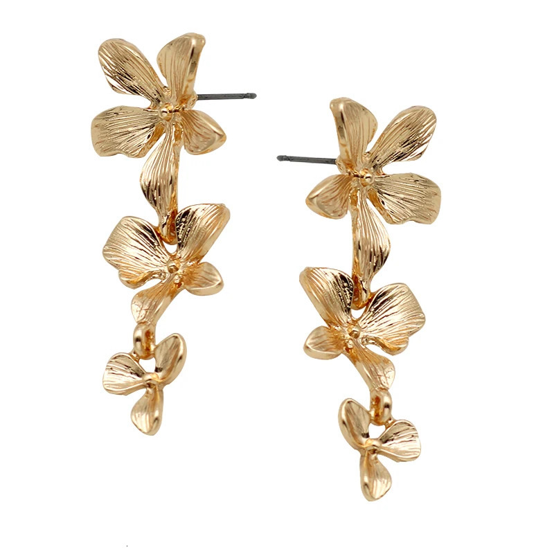 Three Metal Flowers Earrings For Women Long Drop Fashion Cute Jewelry Trendy Textured s Gifts Party Accessories MQ012 251016