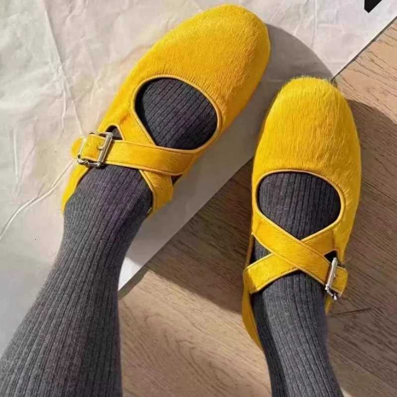 Fashion Cross Tied Round Toe Flat Sandals Satin Buckle Ballet Flats Women Simple Comfortable Slip Resistant Mary Jane Women Shoe Z251015