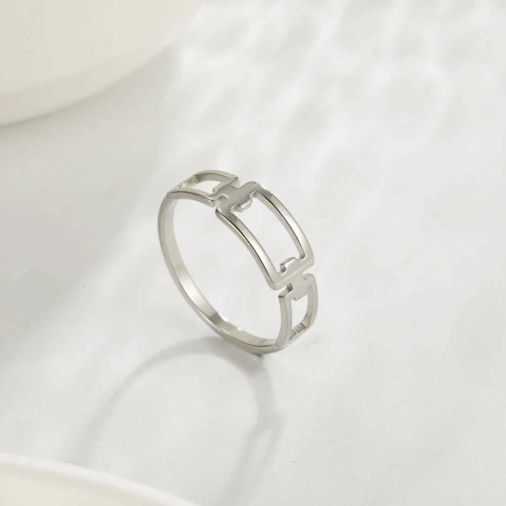 Skyrim Simple Rectangle Chain Womens Ring Kpop Stainless Steel Rose Gold Color Finger Rings Fashion Jewelry Gift WholesaleW251017