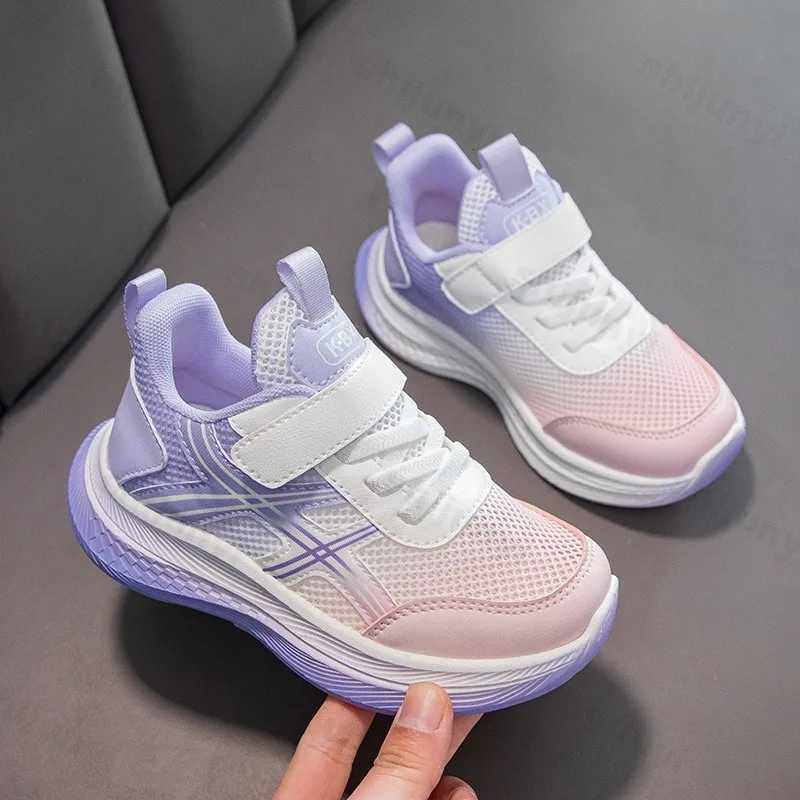 Childrens Sneakers 2025 Summer New Mesh Breathable Kid Running Shoes Fashion Girls Outdoor Comfort Casual Shoes Walking ShoesT251017
