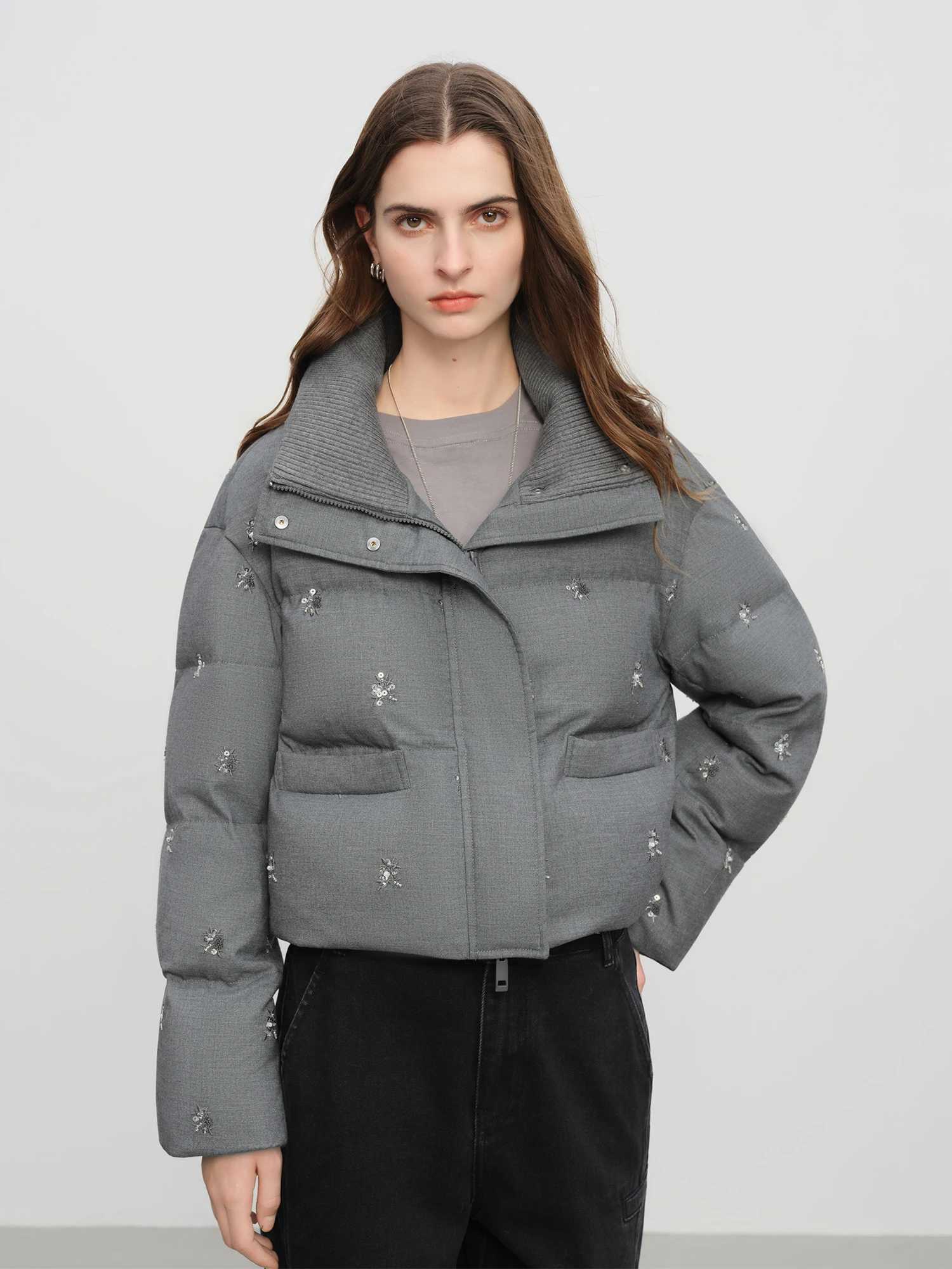 FSLEPremium SeriesBeaded Short Puffer Down Vest Women Autumn Winter Quilted Down Jacket Down Gilet Coat Outdoor Streetwear W251016