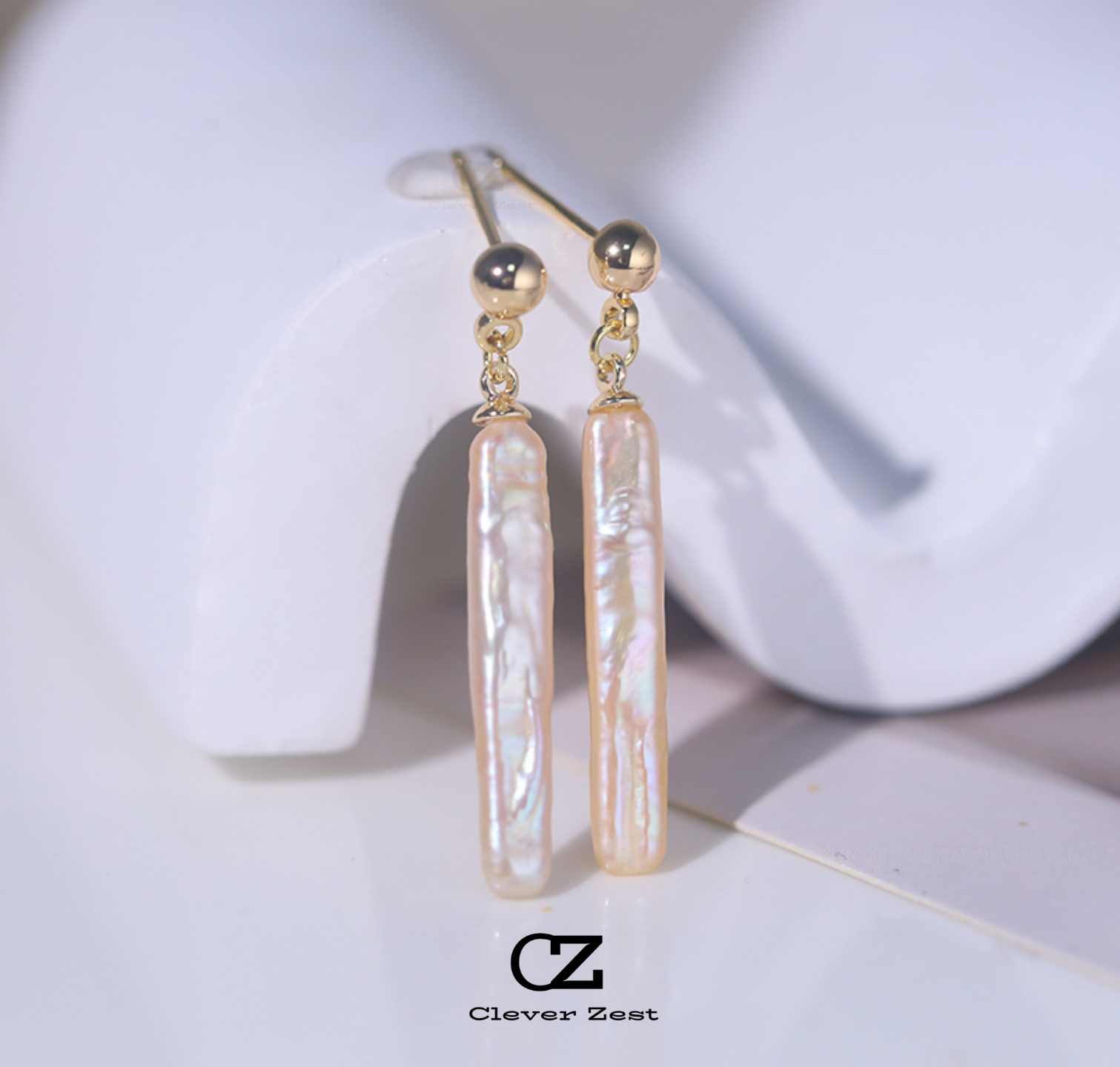 Natural Baroque Champagne-Colored Pearl Small Gold Bean Stud Earrings 14K Gold-Filled Fashionable Versatile Trendy Anniversary Gift Best Friend Gift