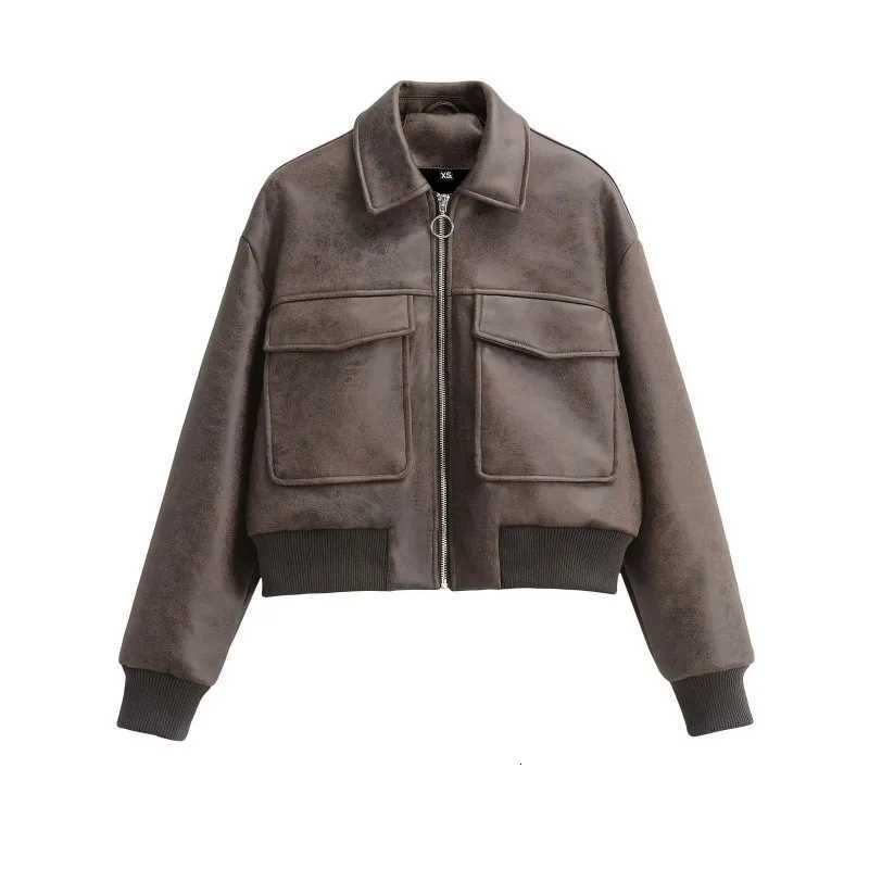 Autumn New Womens Clothing Fashion Spliced Short Loose Imitation Leather Pilot Lapel Jacket Big Pocket Decoration Women CoatT251017