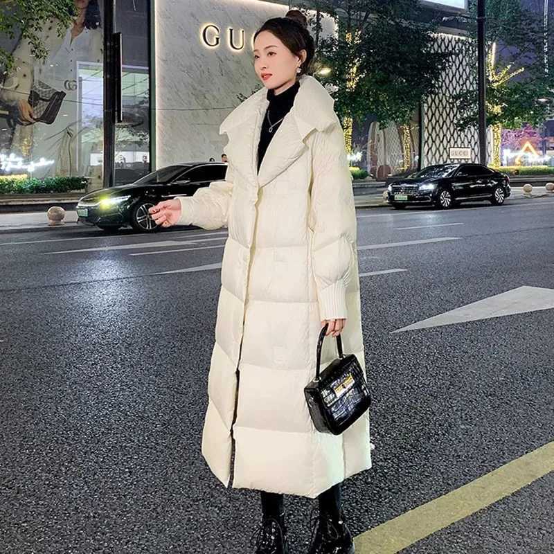 2025 New Fashion Womens Down Jcket Winter Warm Elegance Thickened Simple HighQuality White Duck Down Womens Down Jacket H646 W251016