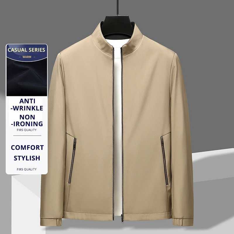 Top Quality New Mens Stand Collar Jacket Lightweight Windbreaker Outdoor Jacket Coats Soft Shell Autumn Casual Outerwear 2025 J251017