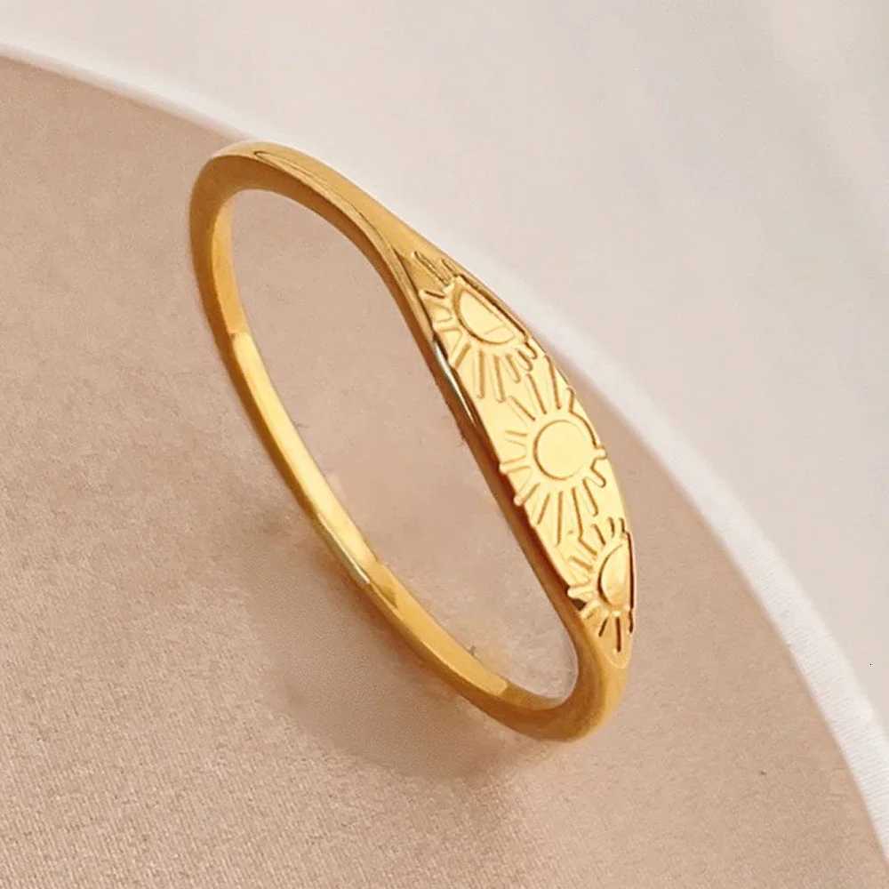 Trendy Stainless Steel Sunlight Stackable Ring for Women Gold Color Ring Fashion Simple Party Christmas Jewelry GiftW251017