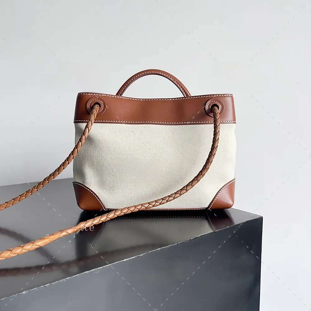 A Designer 25CMtote Women's Shoulder Bag Large Capacity Handbag