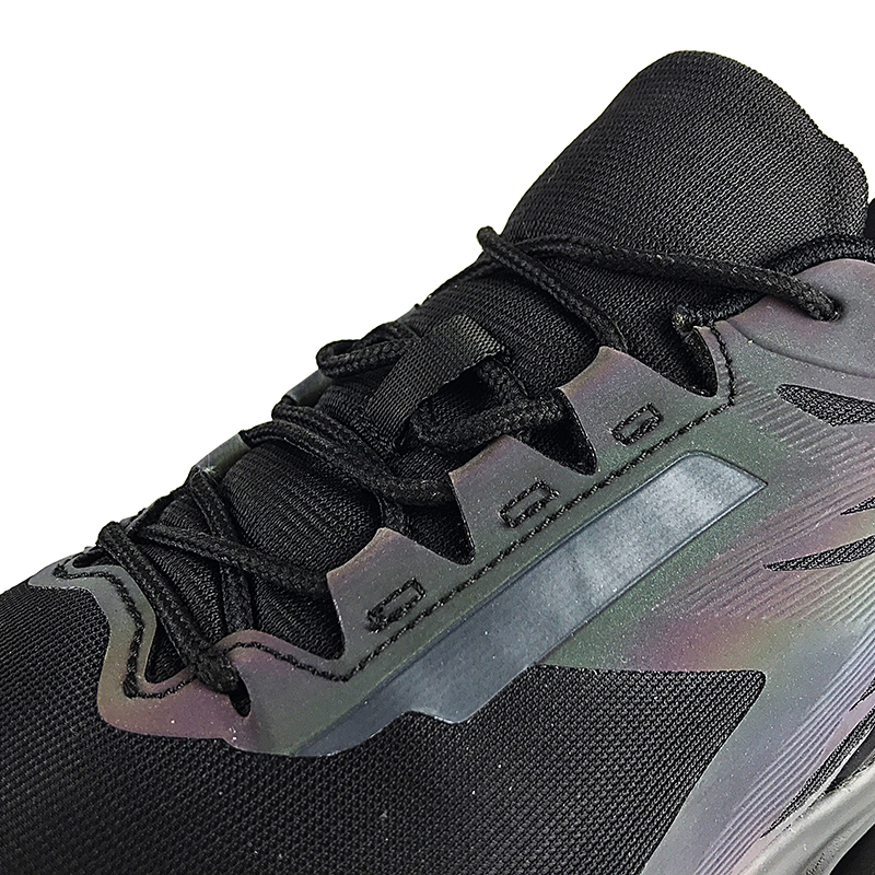 Comfort-Fit Athletic Footwear with Airflow Design