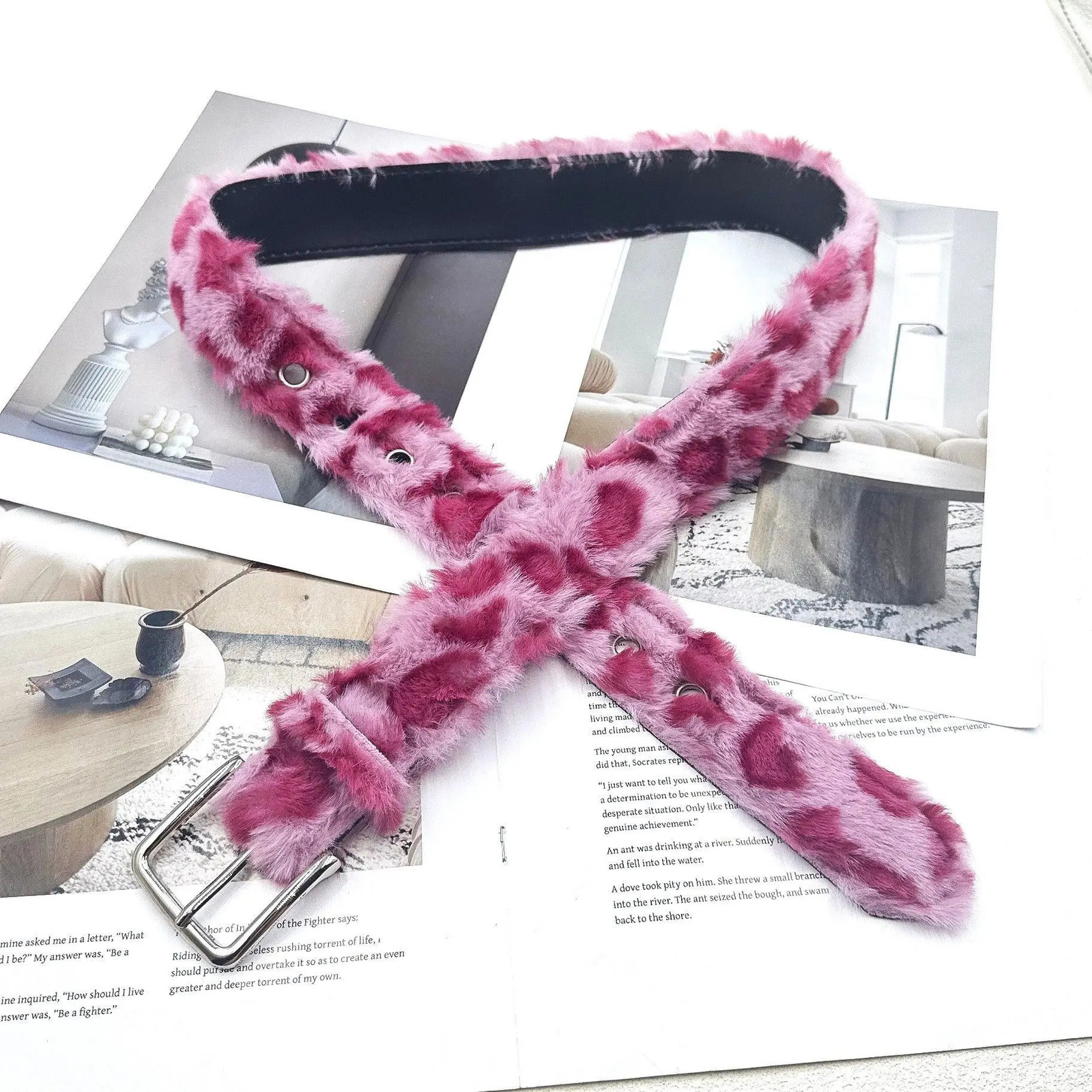 Original Y2K n leopard print belt for trendy girls subculture plush accessory Rustic fur hat Retro leather belt 251010