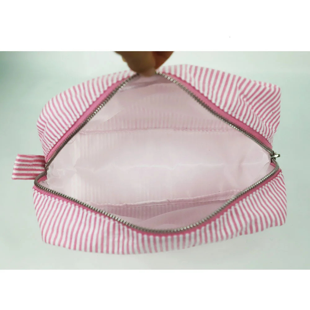 Cosmetic Bag Girls Birthday Gift Cotton Toiletry Bag Personalized Name Womens Travelling Bags Customized Wedding Gifts251011