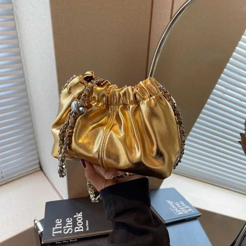 Trendy Pleated Bucket Bag 2025 New Womens Niche Chain Versatile HandheldShoulderCrossbody Light Luxury Stylish Z251017