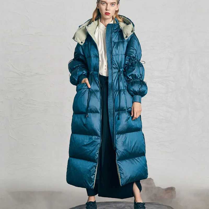 Overcoat HighQuality Hooded Women Down Jacket 2025 New Winter 90 White Duck Down Warm Loose Waterproof Womens Down Jacket H671 W251016