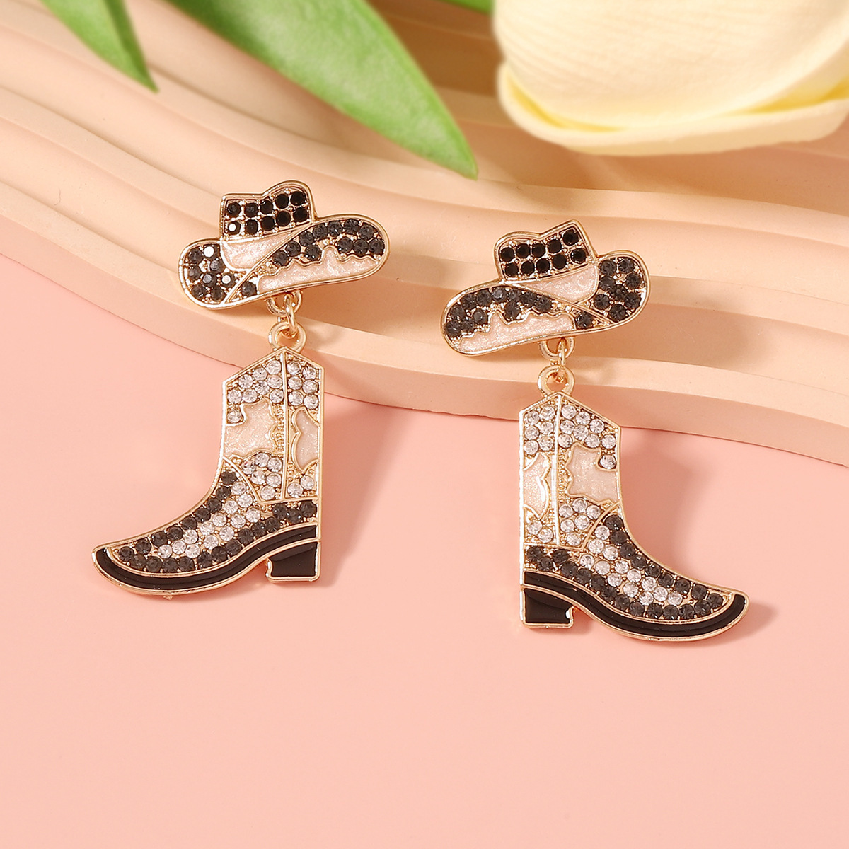 Luxury earrings Fashion Personality Temperament Cowboy Style Oil Drop Diamond Alloy Boots Earrings Jewelry designer earrings for woman free shipping
