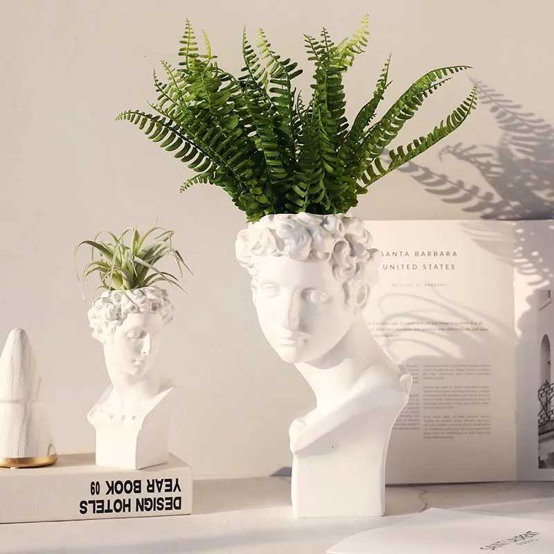 Creative Portrait Vase Head Home Decoration David Medici Venus Statue Cosmetics contains Modern Nordic Home Decoration Vase C251017