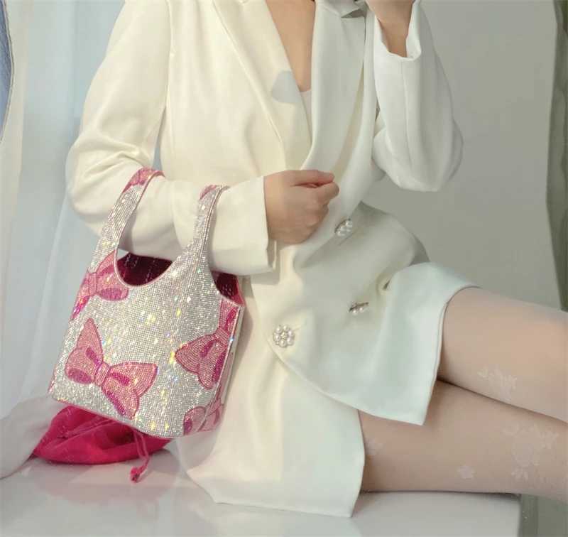 Sweet Pink Bow New Womens Bags Rhinestone Shiny Totes Bags Shoulder Bags Small Korea Hand Bag Diamond Beaded Designer Bucket Z251017